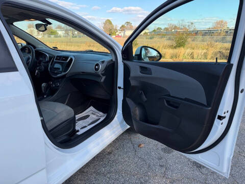 2018 Chevrolet Sonic LT Auto Fleet