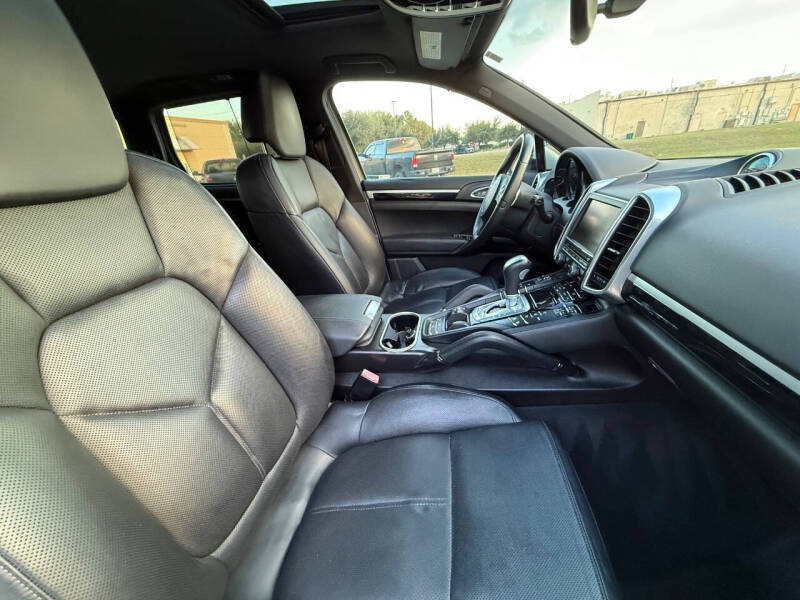 2012 Porsche Cayenne Tiptronic