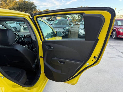 2015 Chevrolet Sonic RS Auto