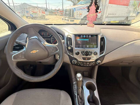 2017 Chevrolet Cruze LT Auto