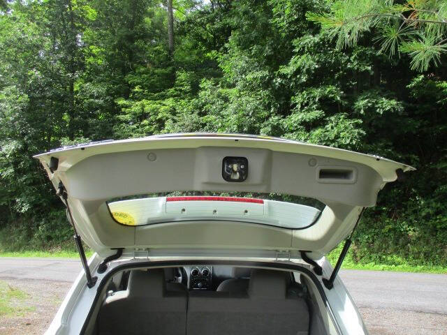 2011 Nissan Rogue S
