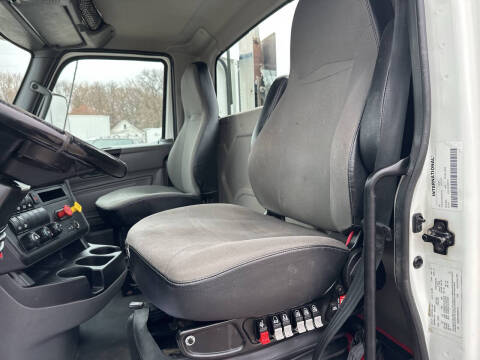 2021 International RH613