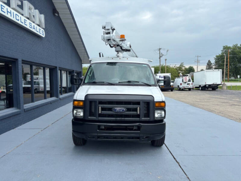 2017 Ford E350 Bucket Van