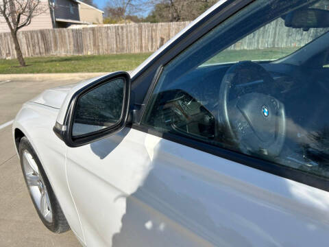 2015 BMW 3 Series 320i