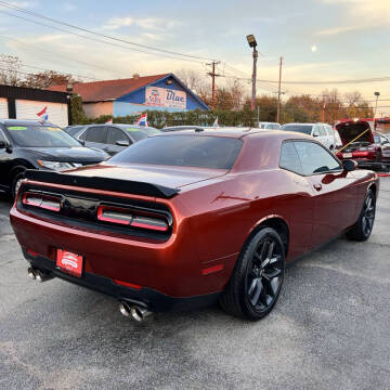 2022 Dodge Challenger SXT
