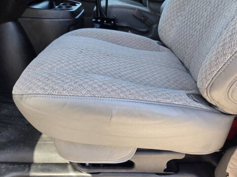 2021 Chevrolet Express 2500
