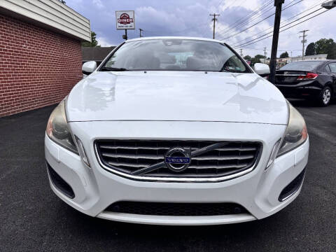 2013 Volvo S60 T5 Premier Plus