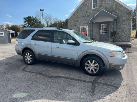 2008 Ford Taurus X for sale at PENWAY AUTOMOTIVE in Chambersburg PA