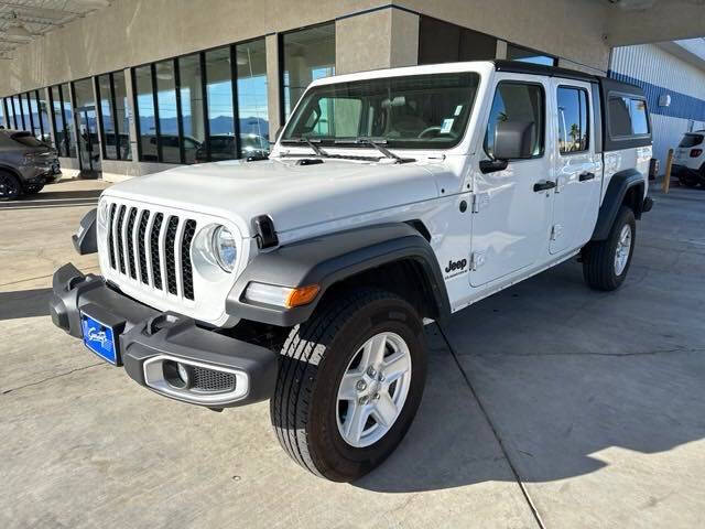 2023 Jeep Gladiator Sport