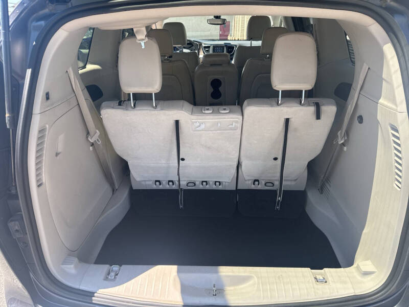 2019 Chrysler Pacifica Touring L 35th Anniversary