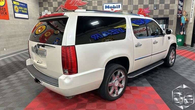 2008 Cadillac Escalade ESV for sale at Autostars Motor Group in Yakima, WA