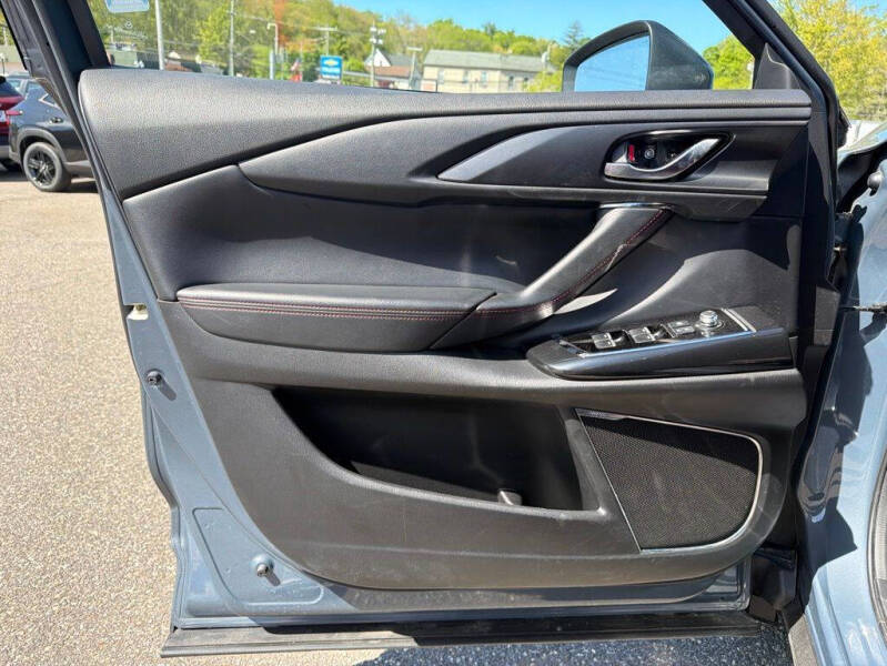 2023 Mazda CX-9 Carbon Edition