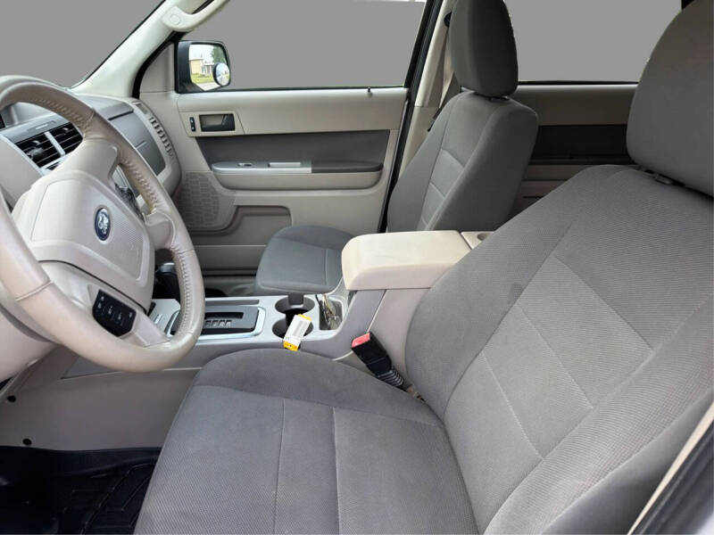 2009 Ford Escape XLT