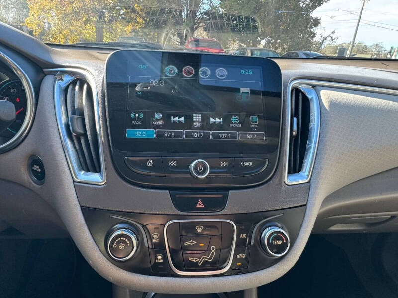 2017 Chevrolet Malibu LT