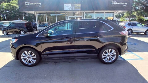 2022 Ford Edge Titanium