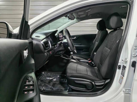 2023 Kia Rio 5-Door S