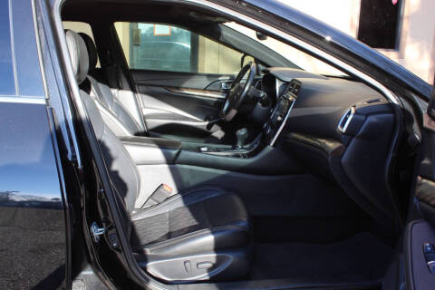 2017 Nissan Maxima Platinum