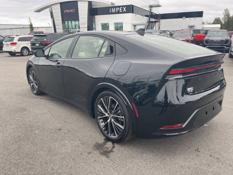 2024 Toyota Prius XLE