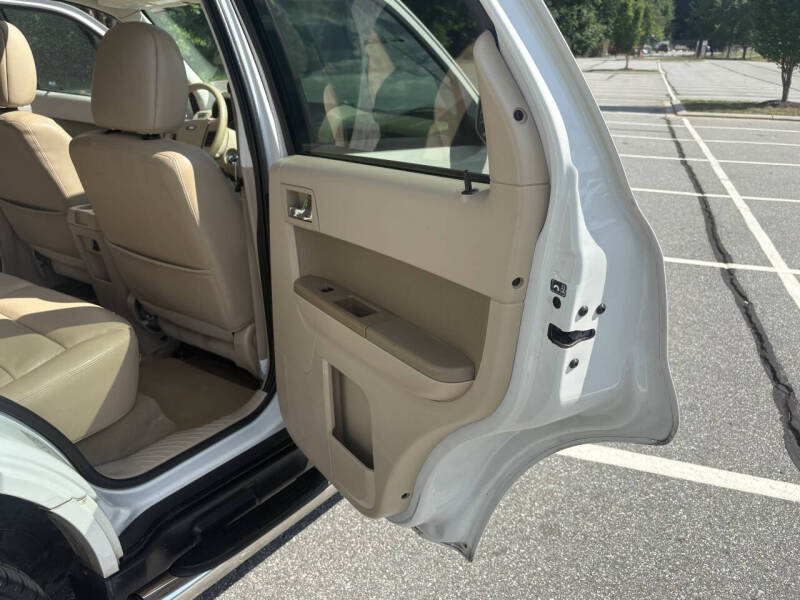 2011 Ford Escape Limited