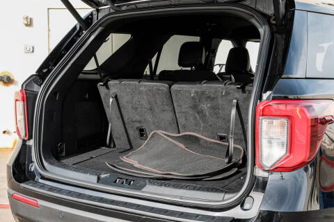 2022 Ford Explorer ST-Line