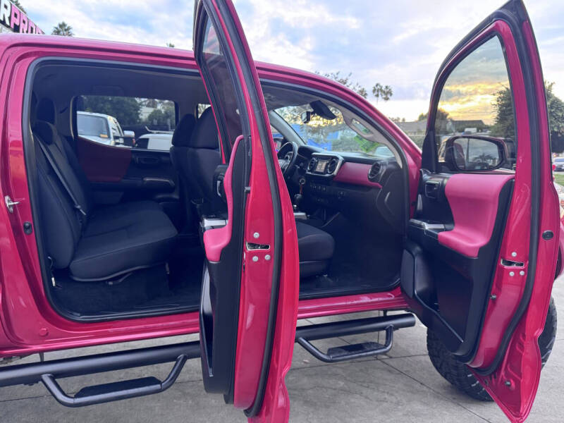 2019 Toyota Tacoma SR5 V6