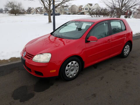 2007 Volkswagen Rabbit for sale at CALDERONE CAR & TRUCK in Whiteland IN