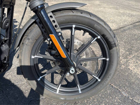 2018 Harley-Davidson Iron 883