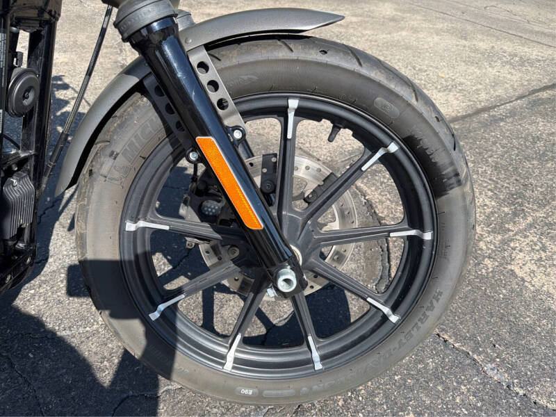 2018 Harley-Davidson Iron 883