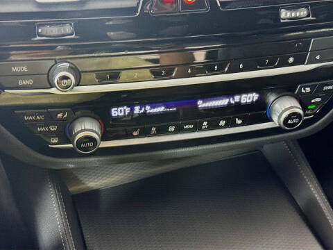 2022 BMW 5 Series 530i