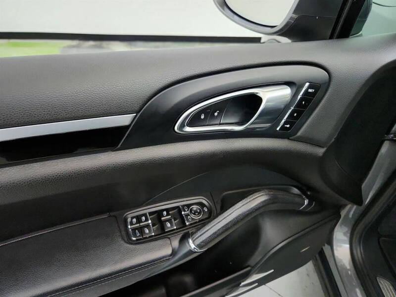 2016 Porsche Cayenne