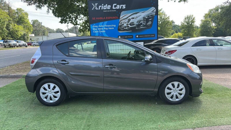 2013 Toyota Prius c