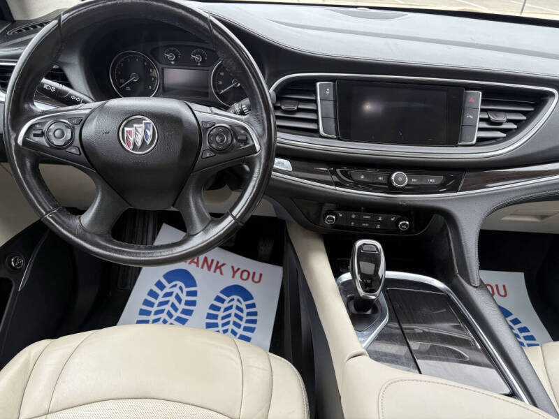 2019 Buick Enclave Essence