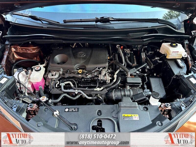 2021 Toyota Sienna XLE 8-Passenger