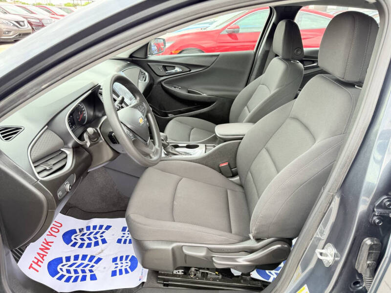 2021 Chevrolet Malibu LS