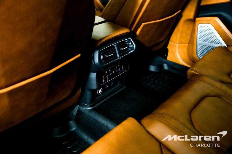2022 Lamborghini Urus