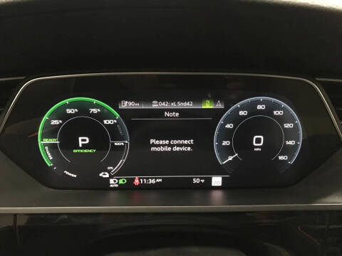 2019 Audi e-tron quattro Prestige