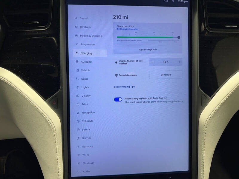 2019 Tesla Model X Standard Range