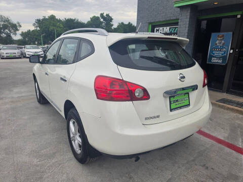 2015 Nissan Rogue Select S