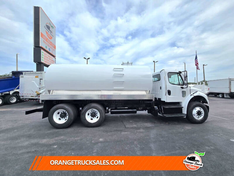 2016 Freightliner M2 106