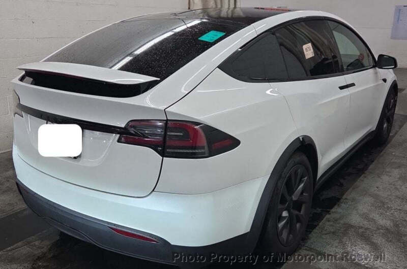 2023 Tesla Model X Plaid