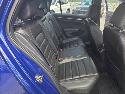 2015 Volkswagen Golf R