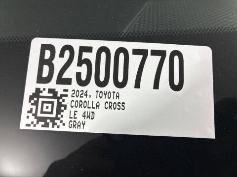 2024 Toyota Corolla Cross LE