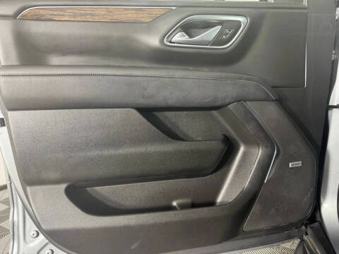 2024 Chevrolet Suburban Premier