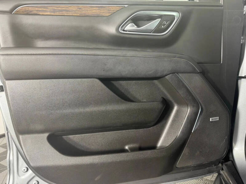 2024 Chevrolet Suburban Premier