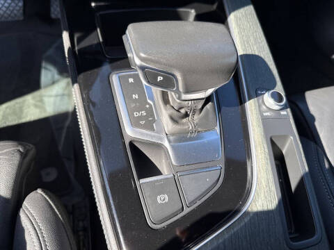 2023 Audi A4 quattro S line Prem Plus 45 TFSI