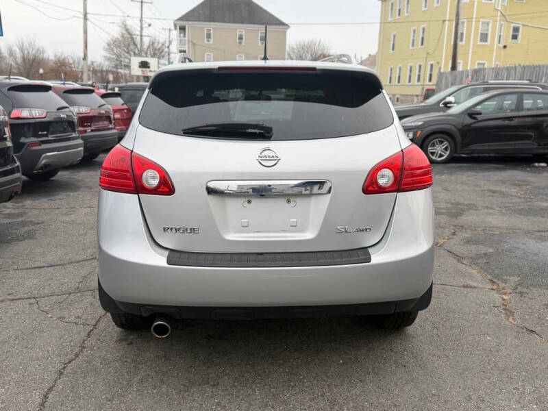 2012 Nissan Rogue S
