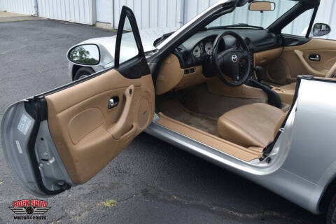 2002 Mazda MX-5 Miata