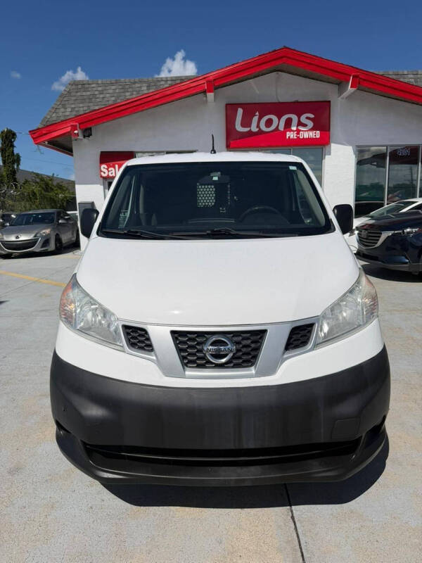 2017 Nissan NV200