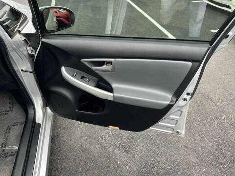 2012 Toyota Prius Plug-in Hybrid