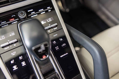 2021 Porsche Cayenne E-Hybrid